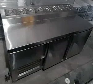 2 Door Refrigerated Pizza Makeline Counter